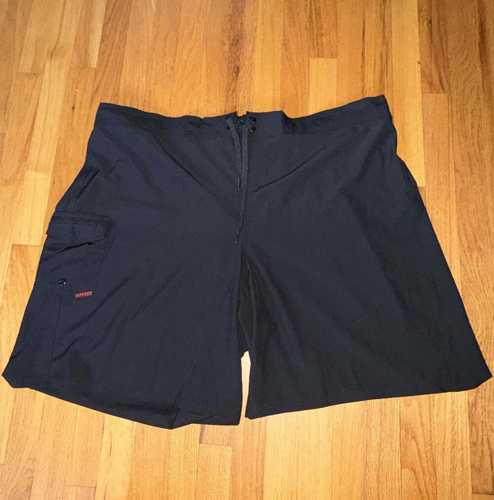 NWT Maui Rippers Men’s Solid Board Shorts Size 4X Black Pockets Drawstring